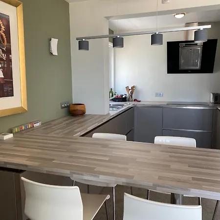 In Nieuwpoort-bad With Sea View