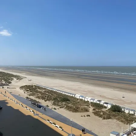 In Nieuwpoort-bad With Sea View Lägenhet *